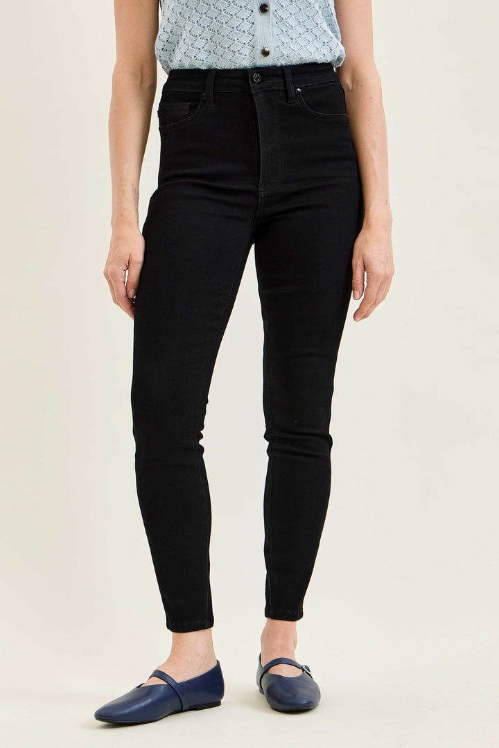 Judy Blue | Sienna Tummy Control Skinny Jeans | Black Edit
