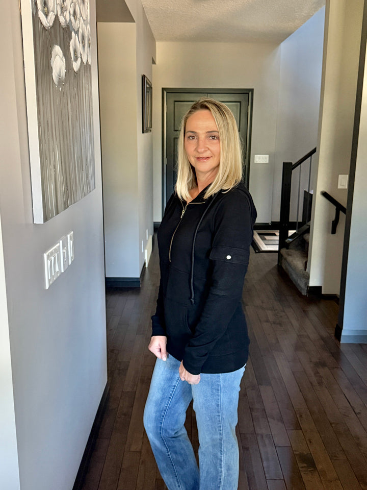 Michelle Mae | Pixie Pocket HalfZip | Black