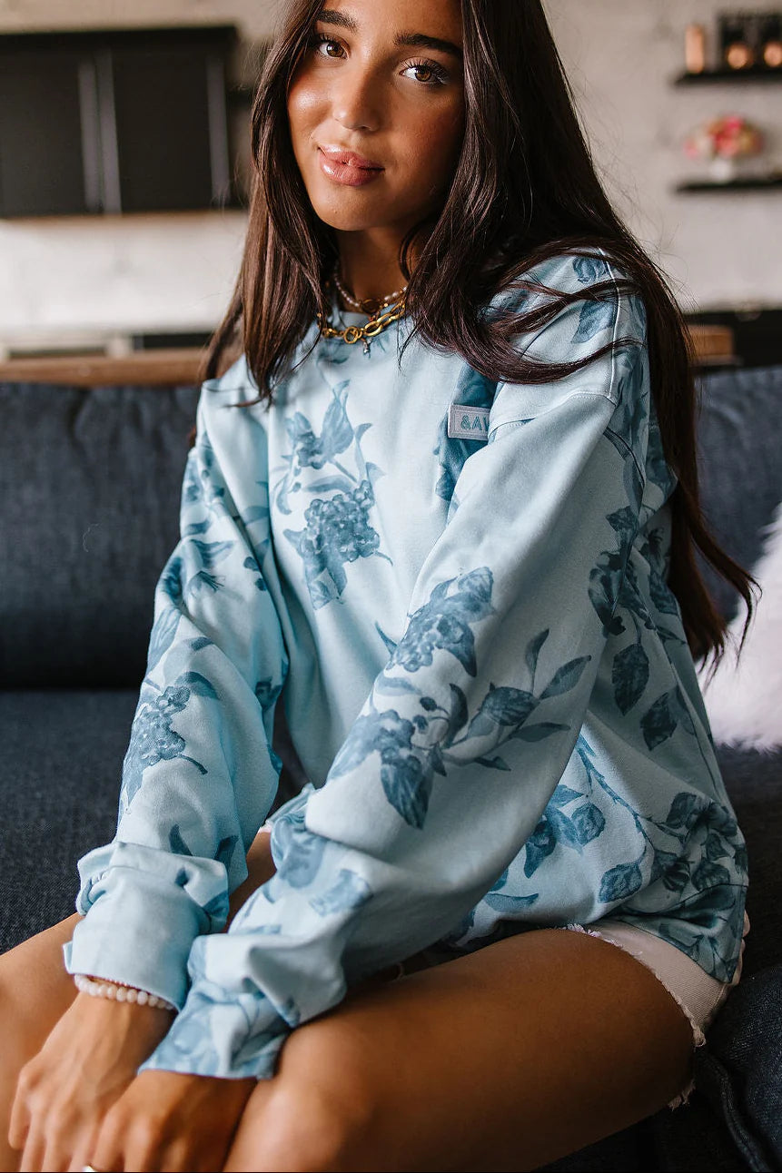 Ampersand Ave | University Sideslit Pullover | Poolside