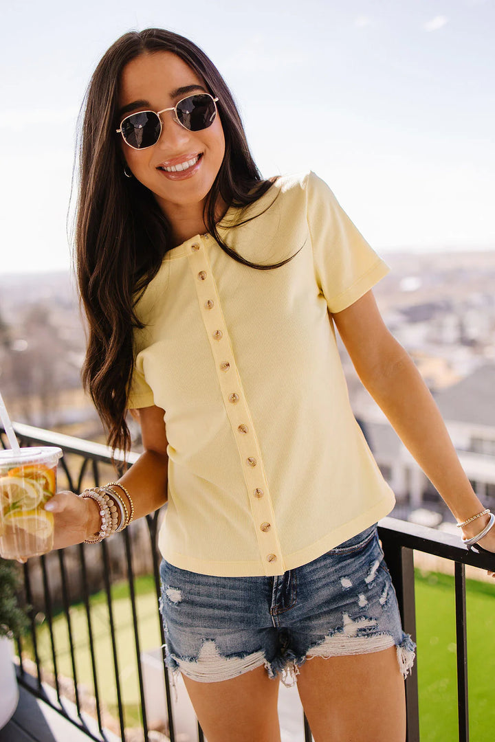 Ampersand Ave | Button Front Lulu Tee | Banana