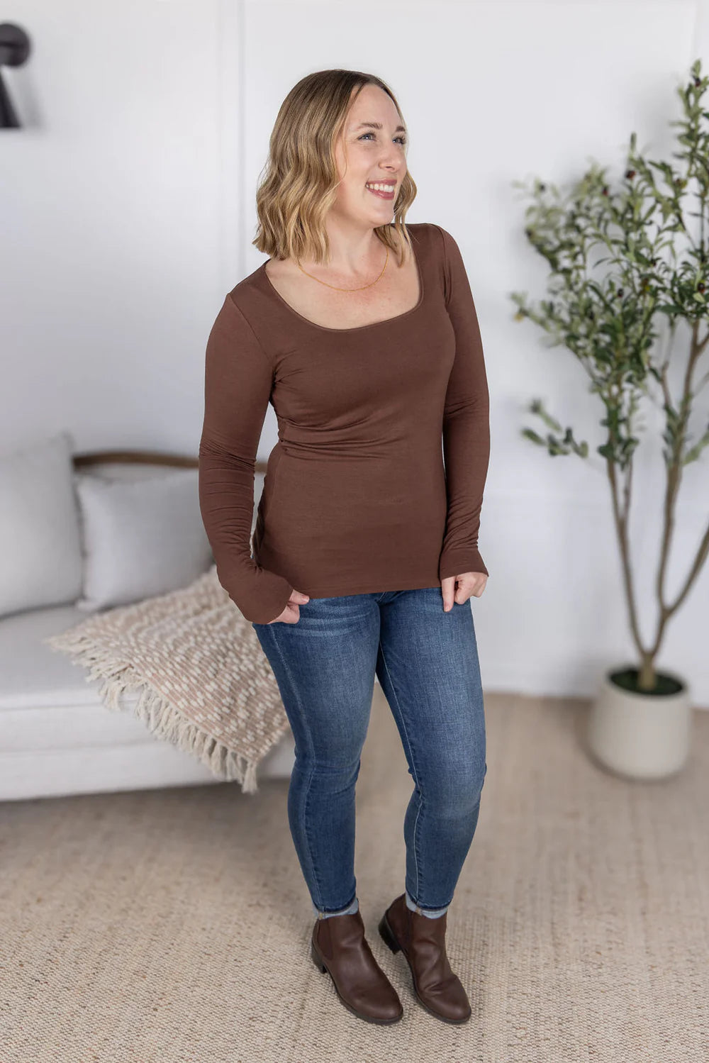 Michelle Mae | Alyssa Long Sleeve Top | Brown