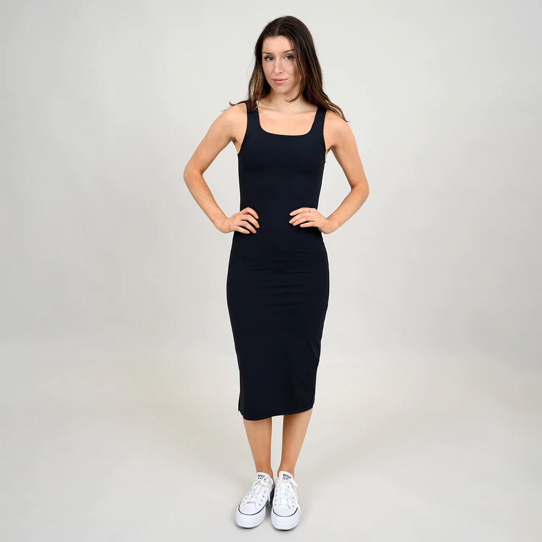 CLEARANCE | R D STYLE | SECOND SKIN | DIMITRA SLEEVELESS TANK