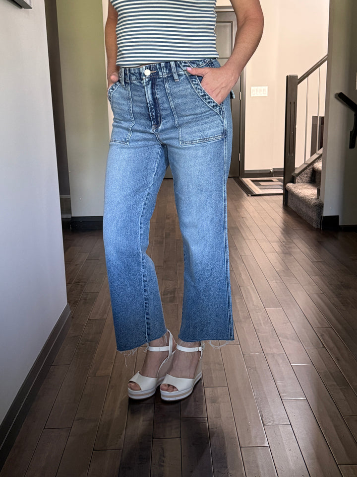 Vervet | Patch Pocket Slim Wide Leg Jeans