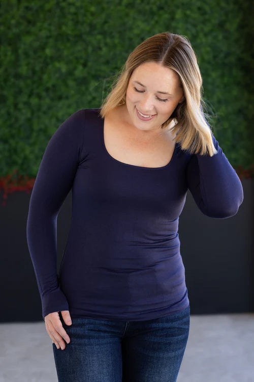 Michelle Mae | Alyssa Long Sleeve Top | Navy