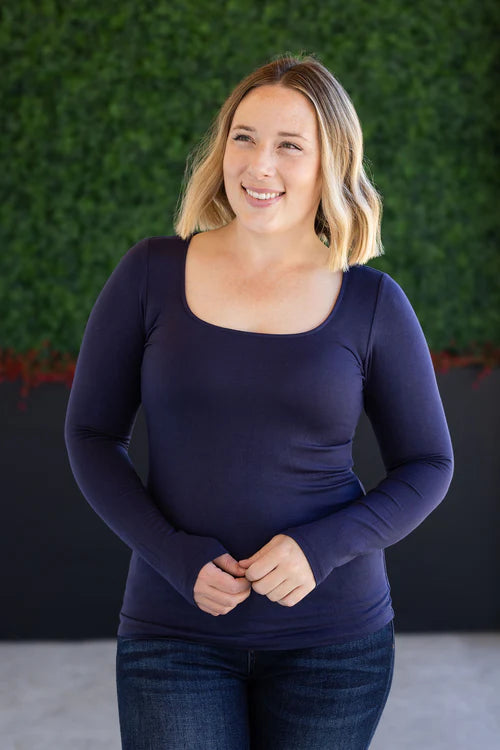 Michelle Mae | Alyssa Long Sleeve Top | Navy