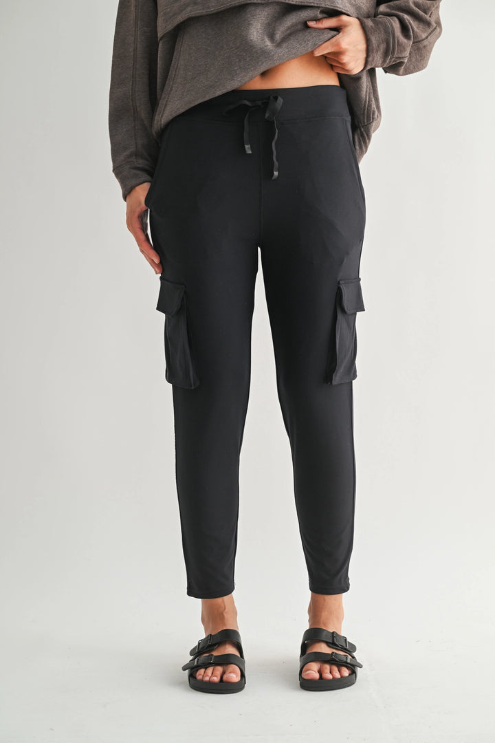 Venice Slim Fit Cargo Jogger | Black