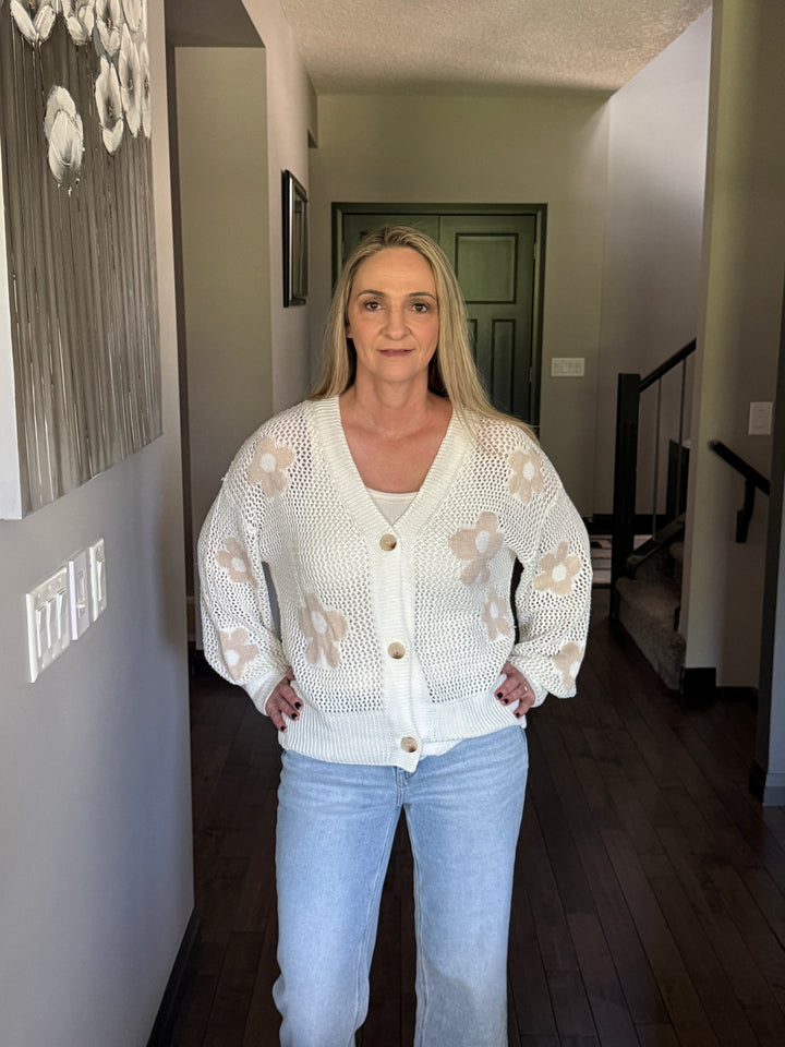 Lina Floral Crochet Cardigan | Ivory
