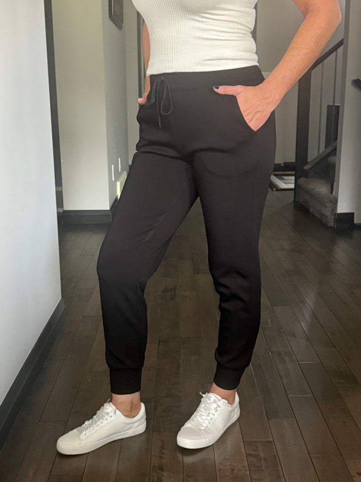 UltraComfy Sporty Joggers | Black
