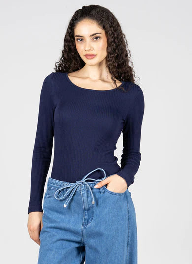 C'est Moi Seamless Ribbed Long Sleeve Crew Neck | One Size