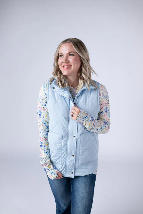 Michelle Mae | Remy Zip Up Vest | Sky Blue