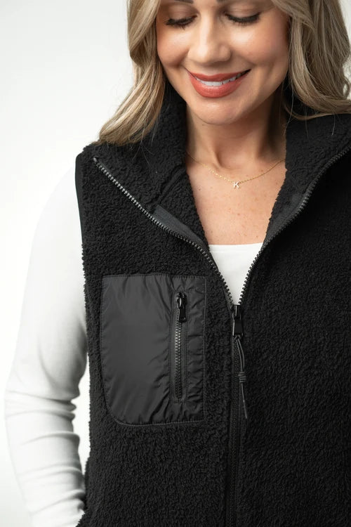 PREORDER  Michelle Mae | Sherpa Vest | Black