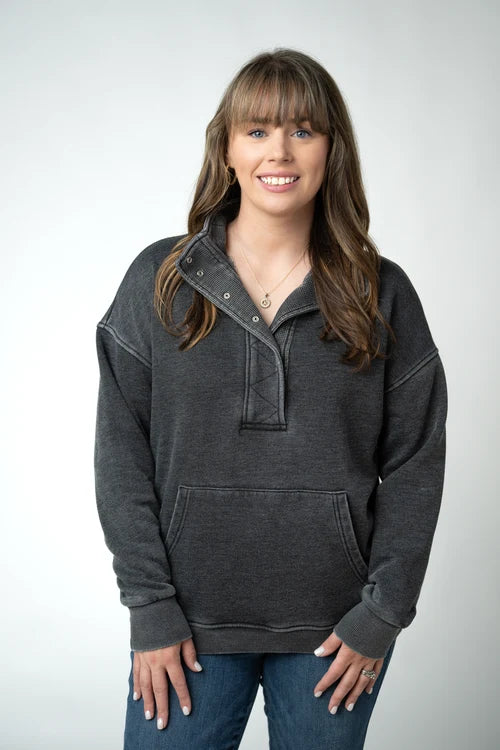 PREORDER  Michelle Mae | Jesse Vintage Wash Snap Pullover | Black