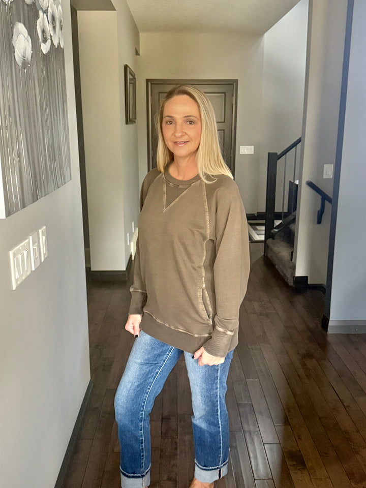 Remi French Terry Pullover | Brown