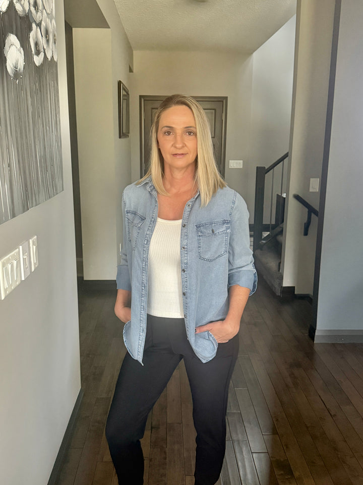 Chambray Button Down | Medium Dark Wash