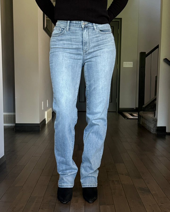Judy Blue | Haven 90's Straight Leg Jeans