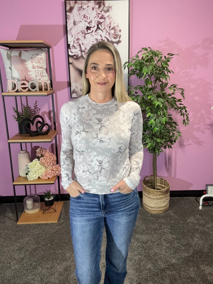 Michelle Mae | Blair Long Sleeve Top | Vintage Grey Floral