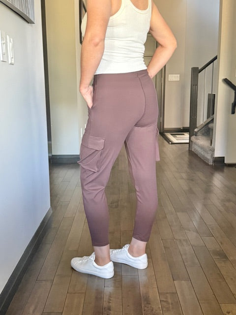 Venice Slim Fit Cargo Jogger | Espresso