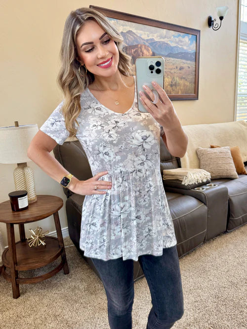 Michelle Mae | Sarah Ruffle Short Sleeve Top | Vintage Grey Floral