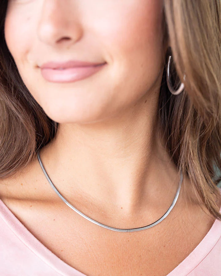 Grace and Lace | Flat Chain Necklace