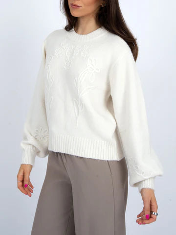 RD Style | Rhiana Floral Embroidered Knit Sweater | Cream