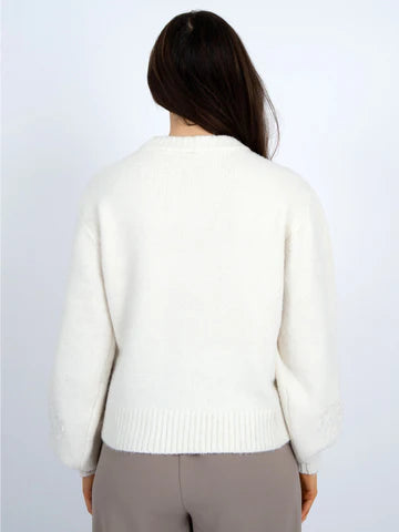 RD Style | Rhiana Floral Embroidered Knit Sweater | Cream